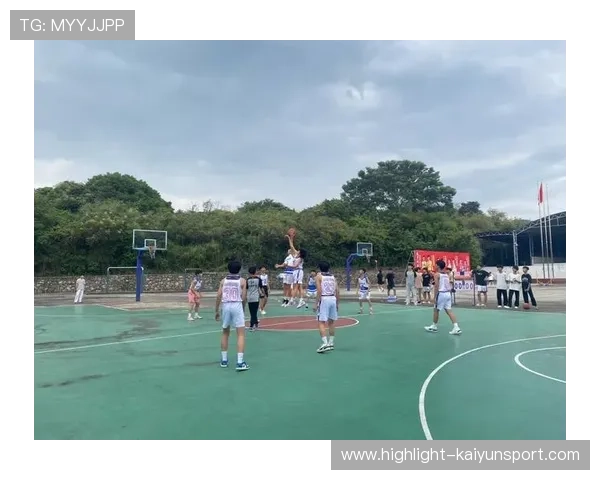 奋斗的青春在篮筐下闪光，奋斗的青春路